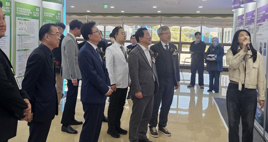 썸네일 사진
